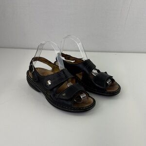 Finn Comfort Women's Leather Sandals